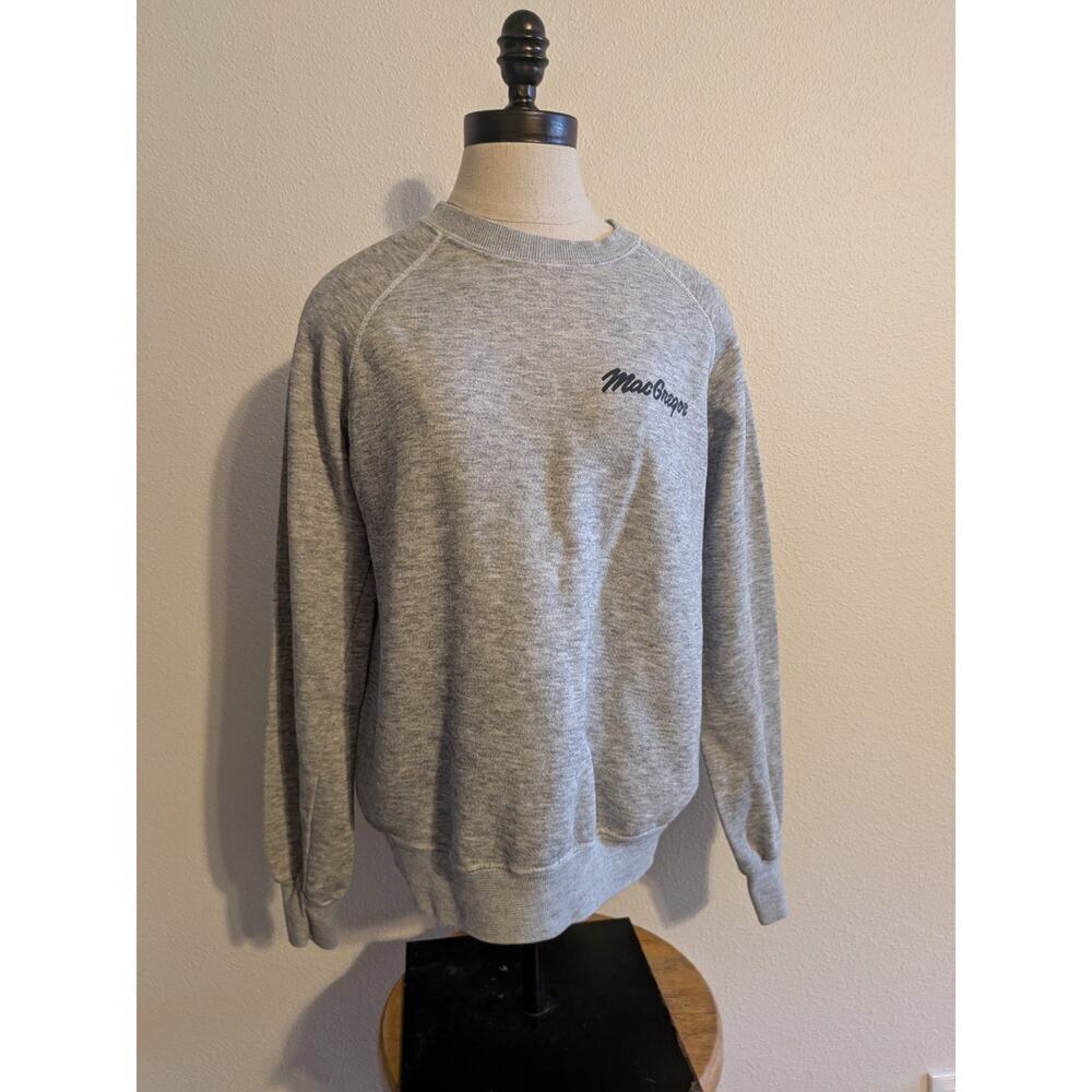 MacGregor gray crewneck sweater